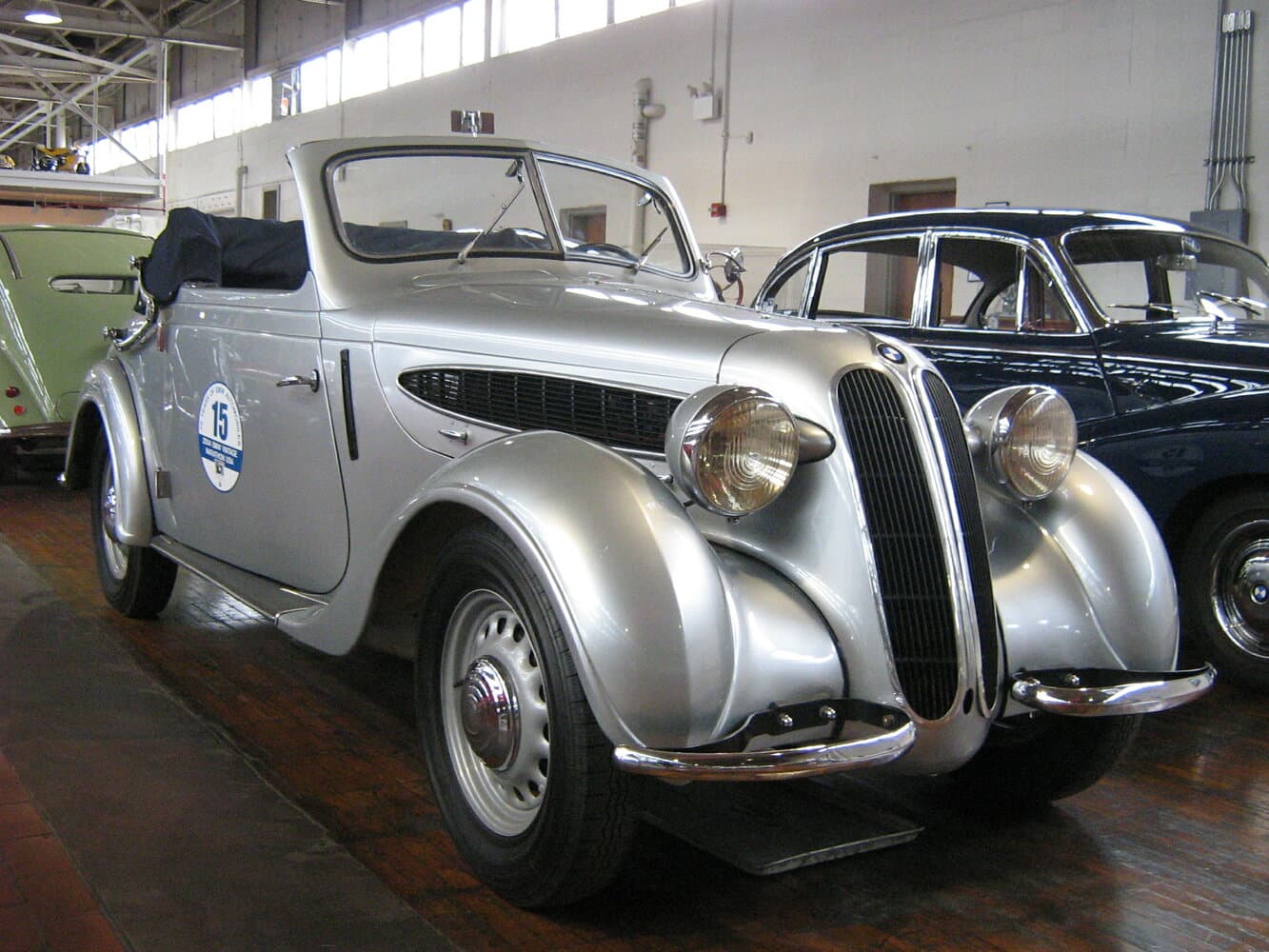 BMW 320
