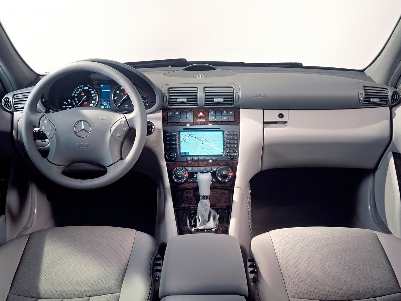 Mercedes-Benz C-Класс