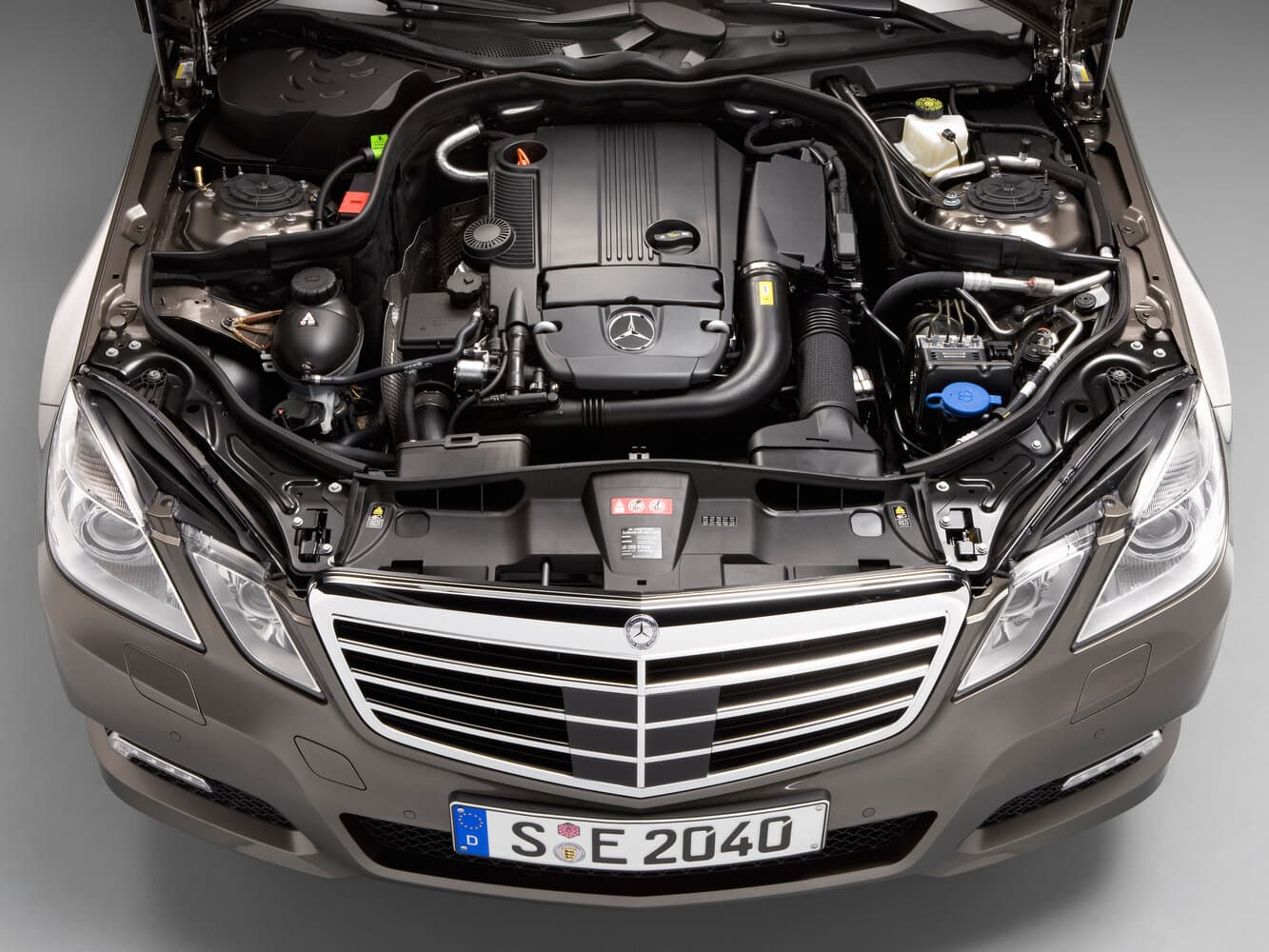 Mercedes-Benz E-Класс