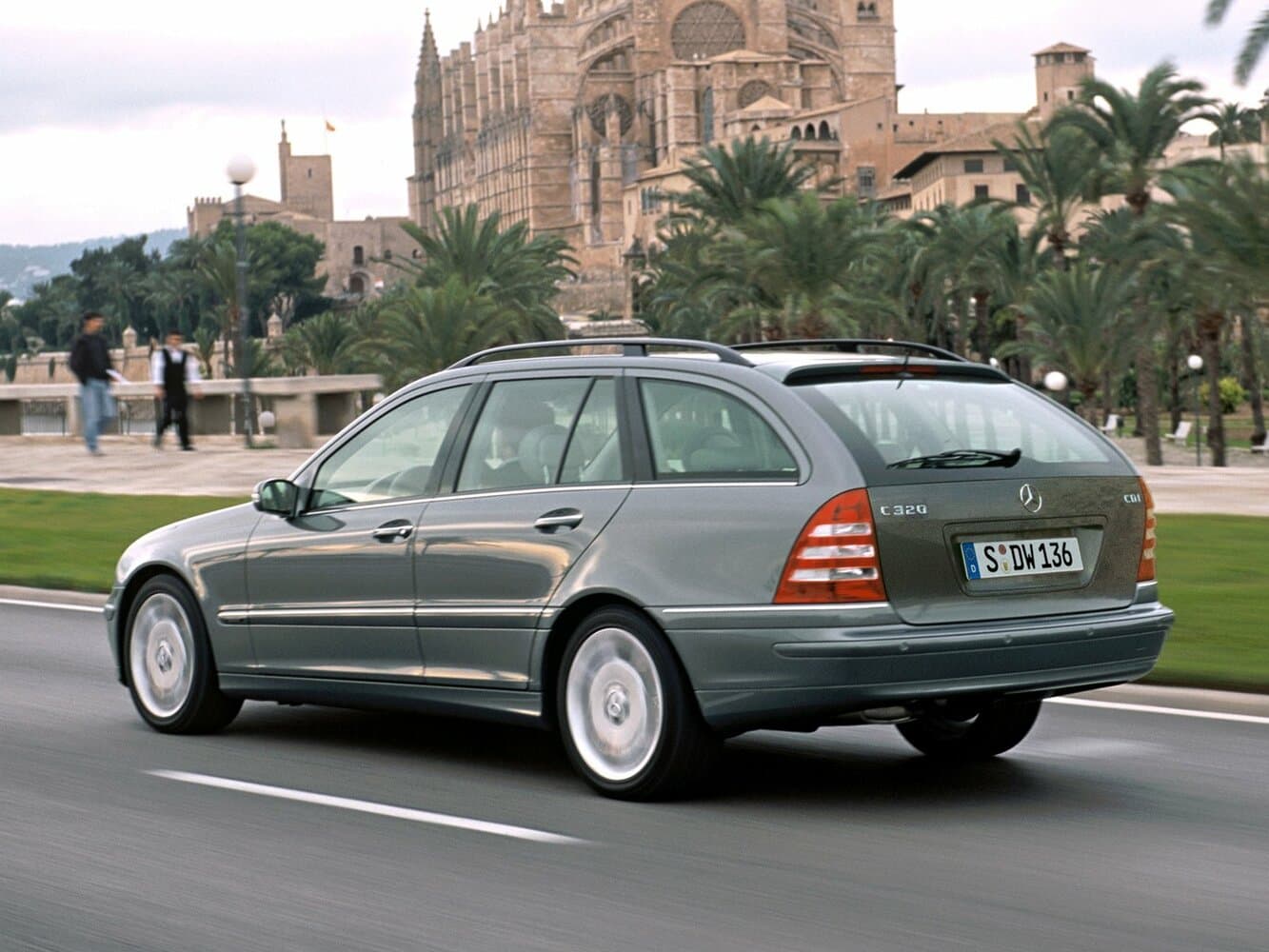 Mercedes-Benz C-Класс