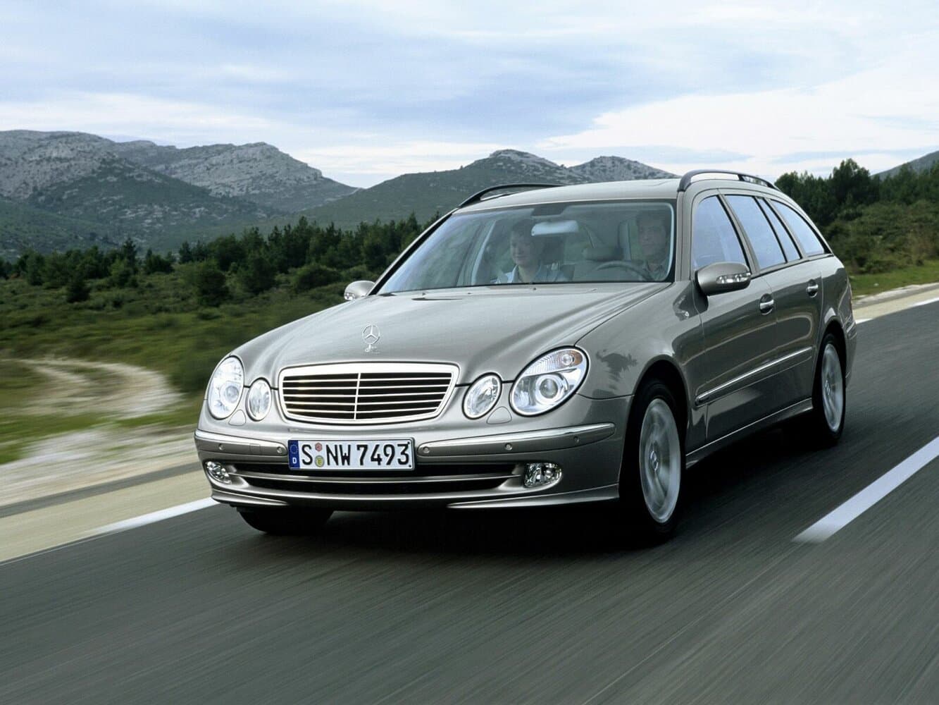 Mercedes-Benz E-Класс