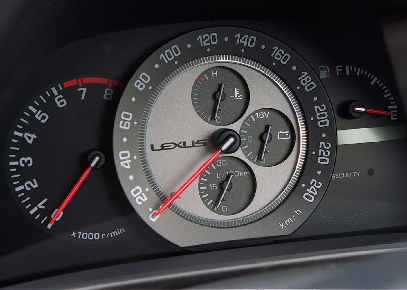 Lexus IS