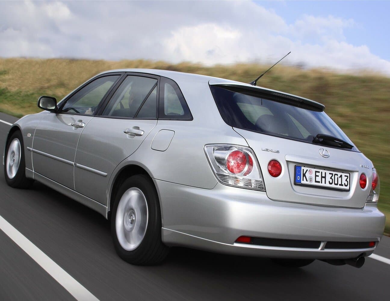 Lexus IS