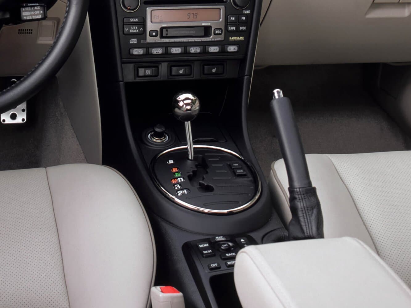 Lexus IS