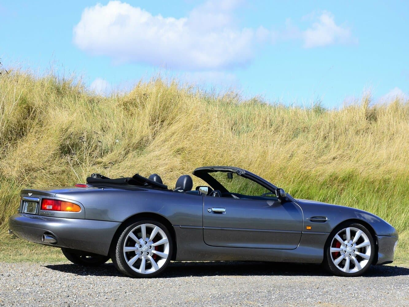 Aston Martin DB7