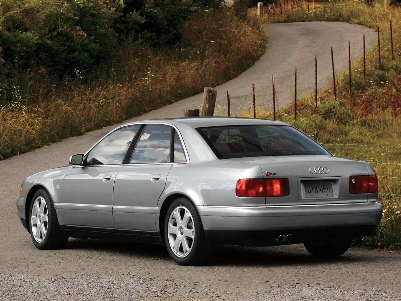 Audi S8