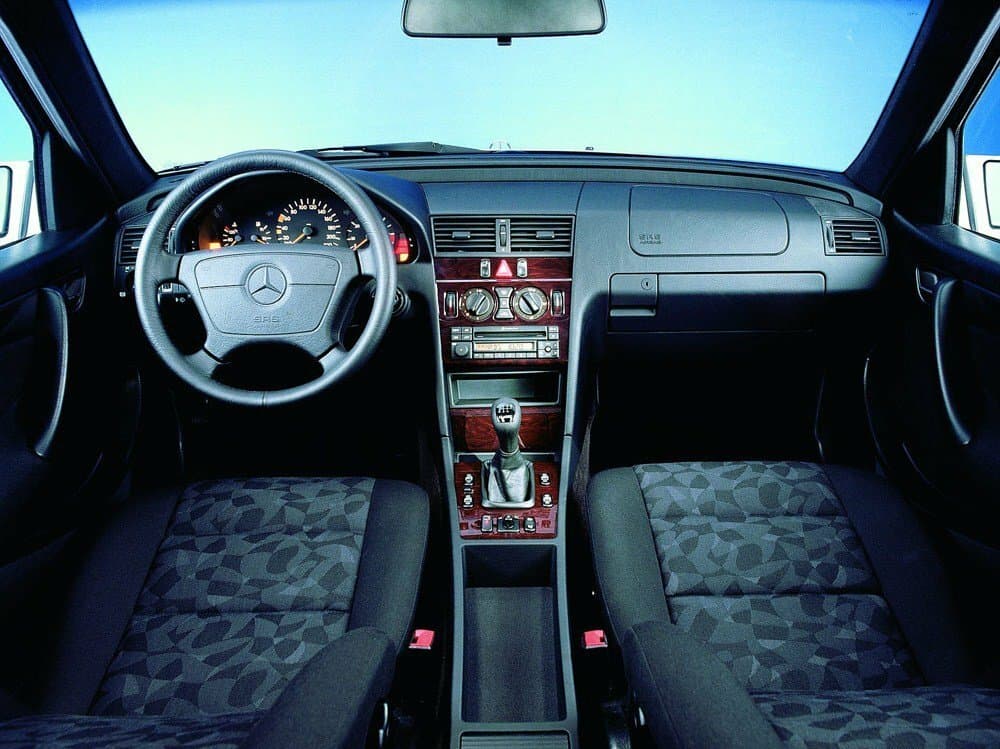 Mercedes-Benz C-Класс