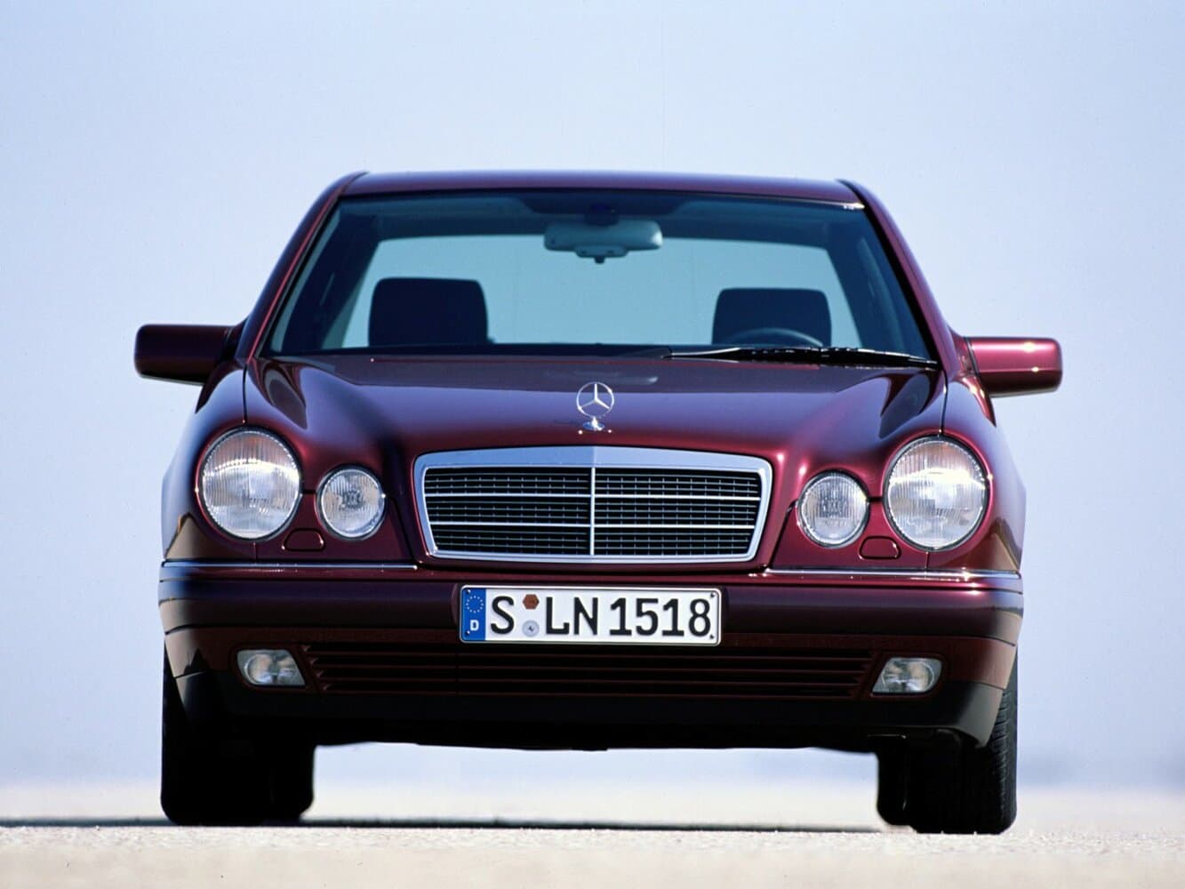 Mercedes-Benz E-Класс