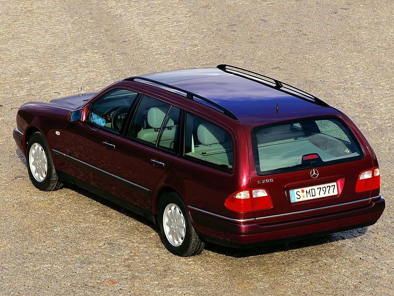 Mercedes-Benz E-Класс