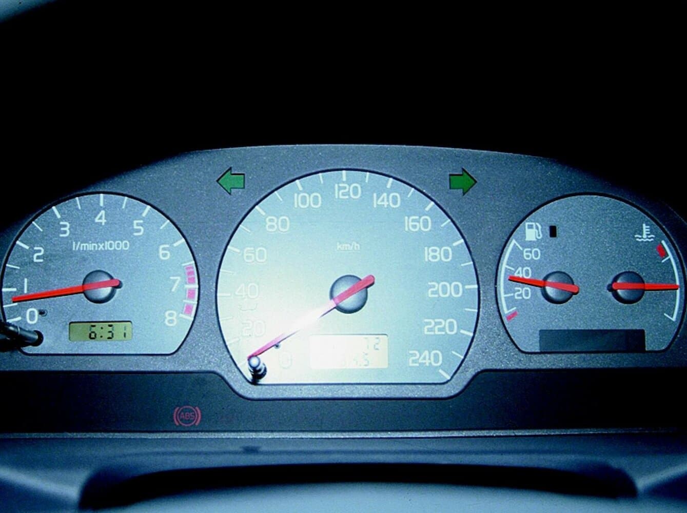 Volvo S40