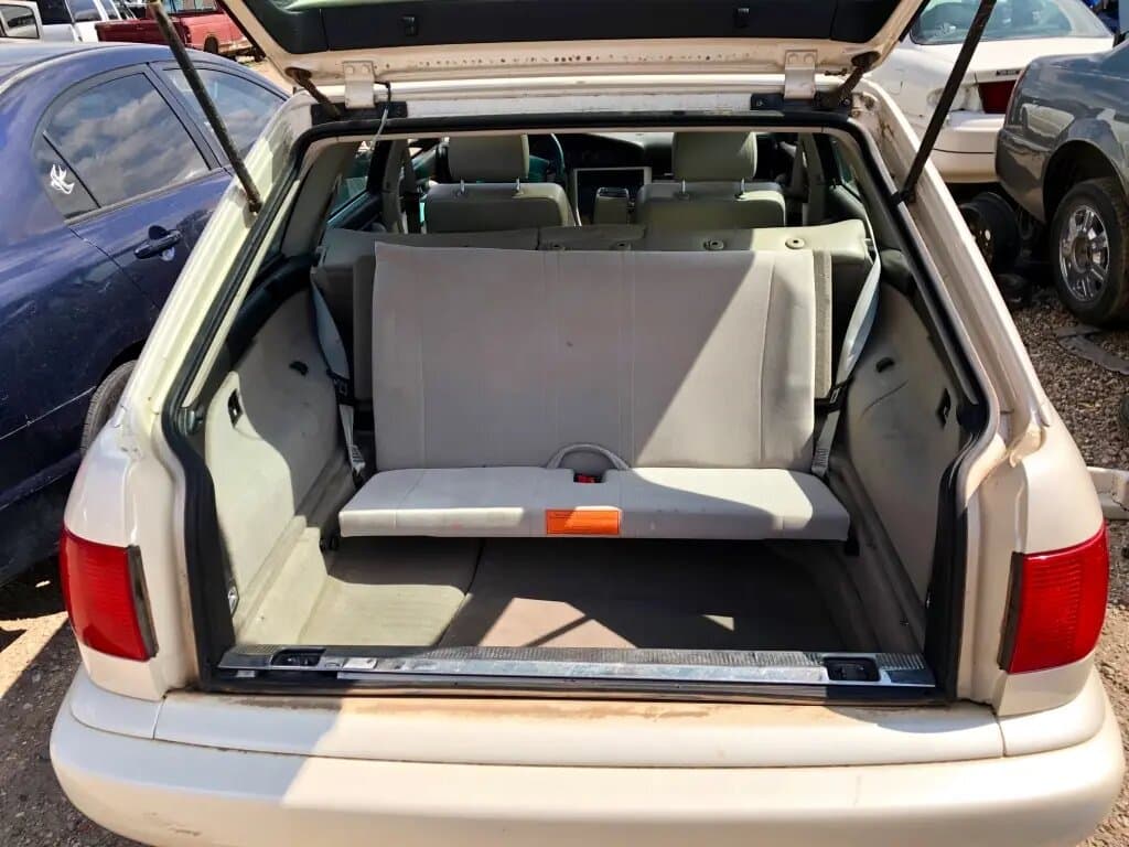 Audi 100