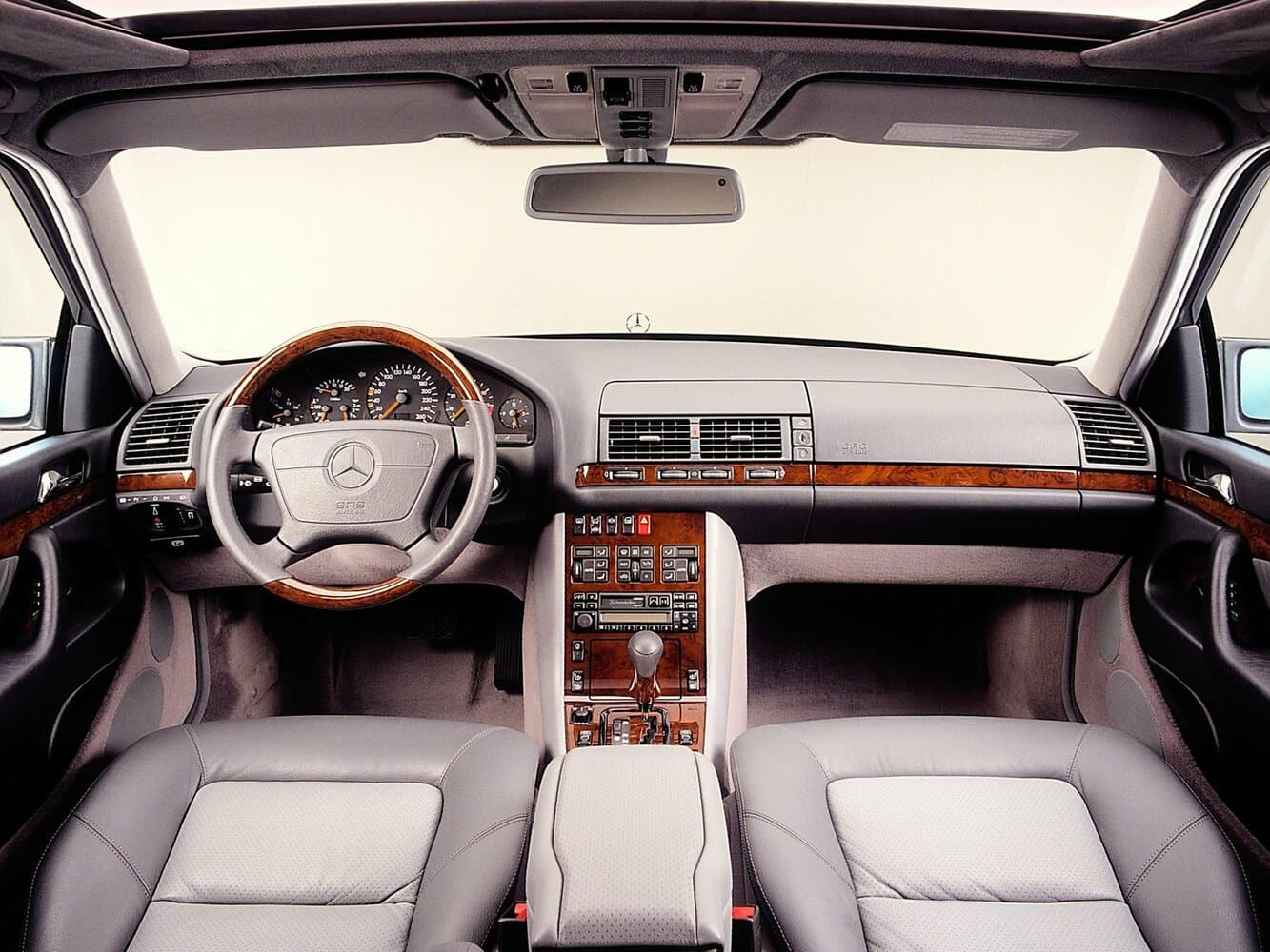 Mercedes-Benz S-Класс
