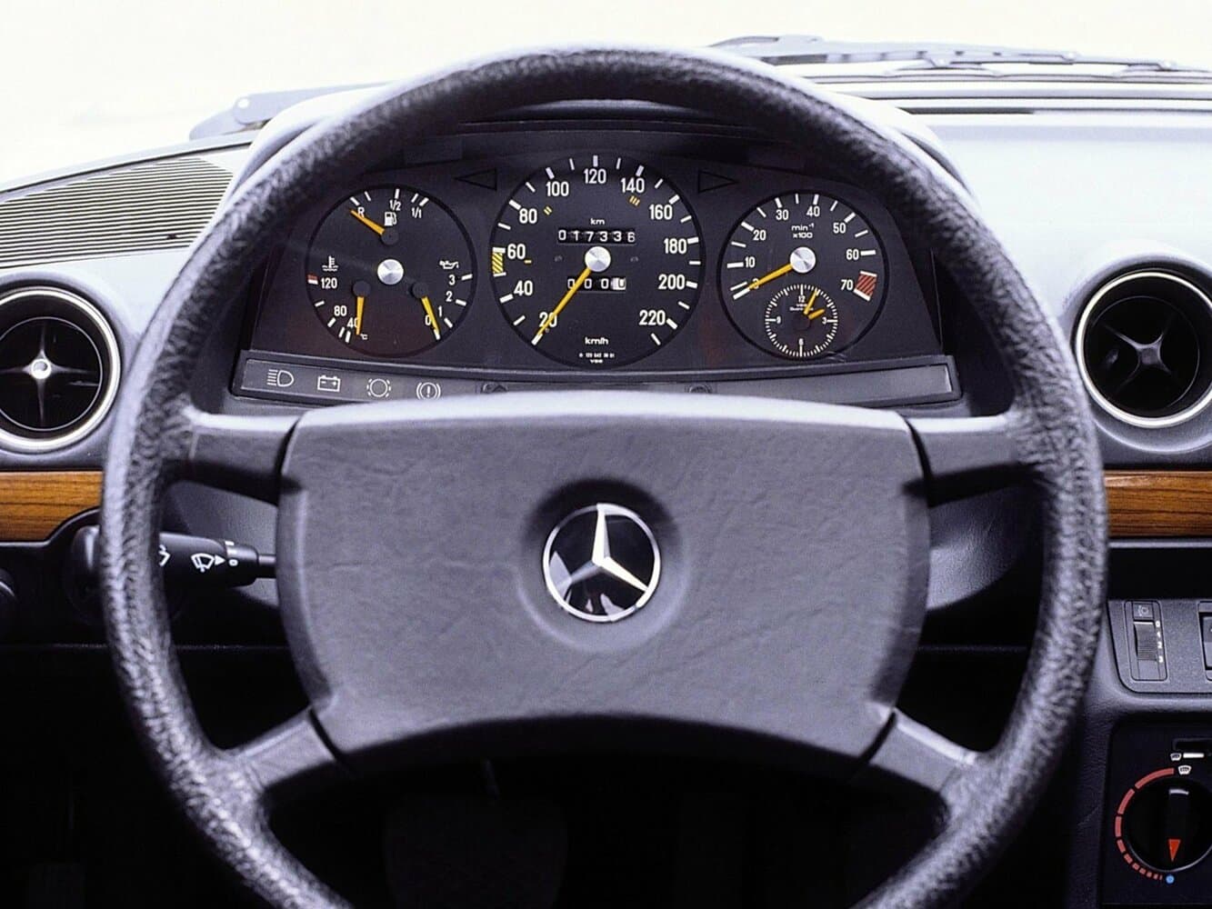 Mercedes-Benz W123