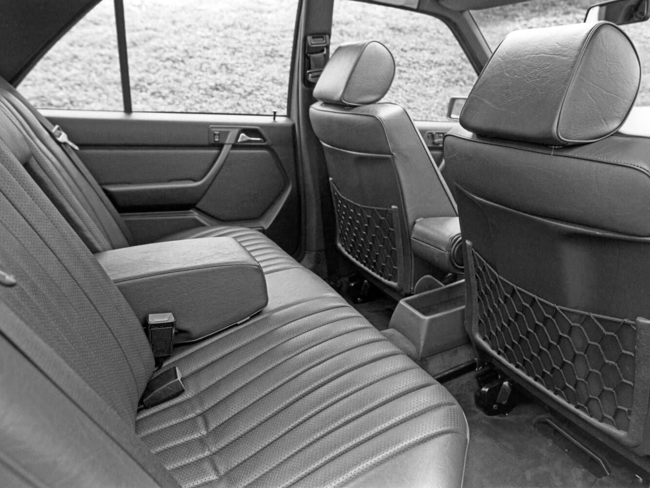 Mercedes-Benz W124