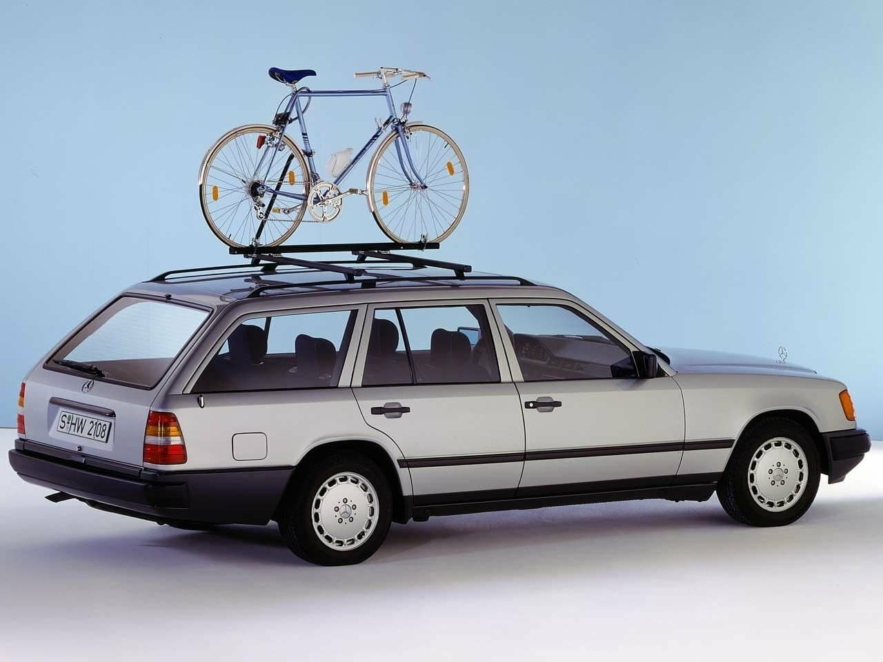 Mercedes-Benz W124