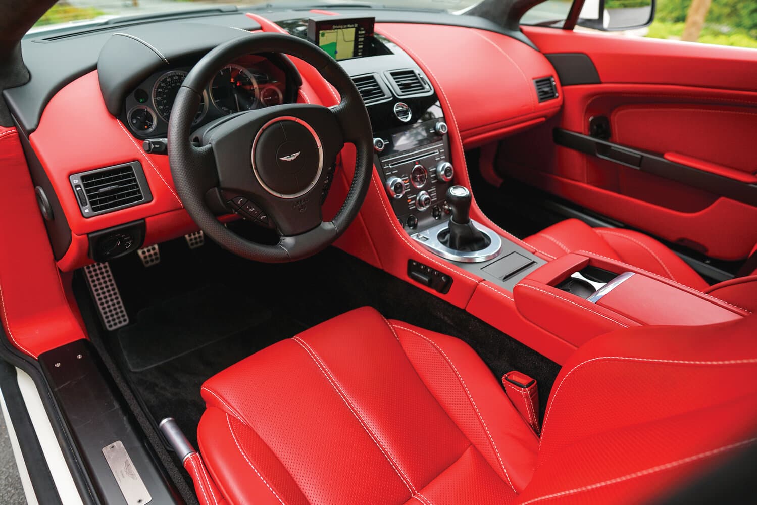 Aston Martin V8 Vantage