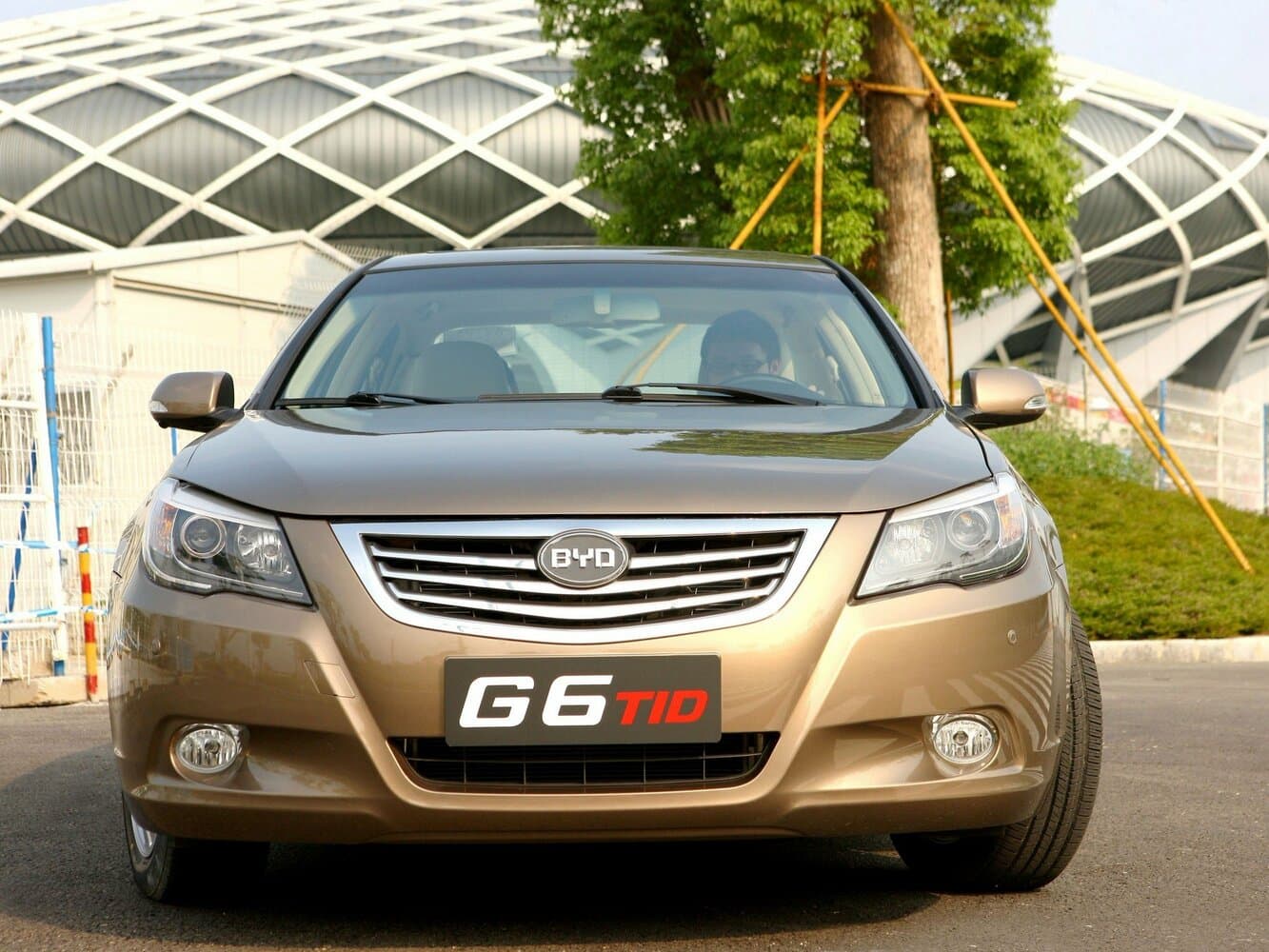 BYD G6