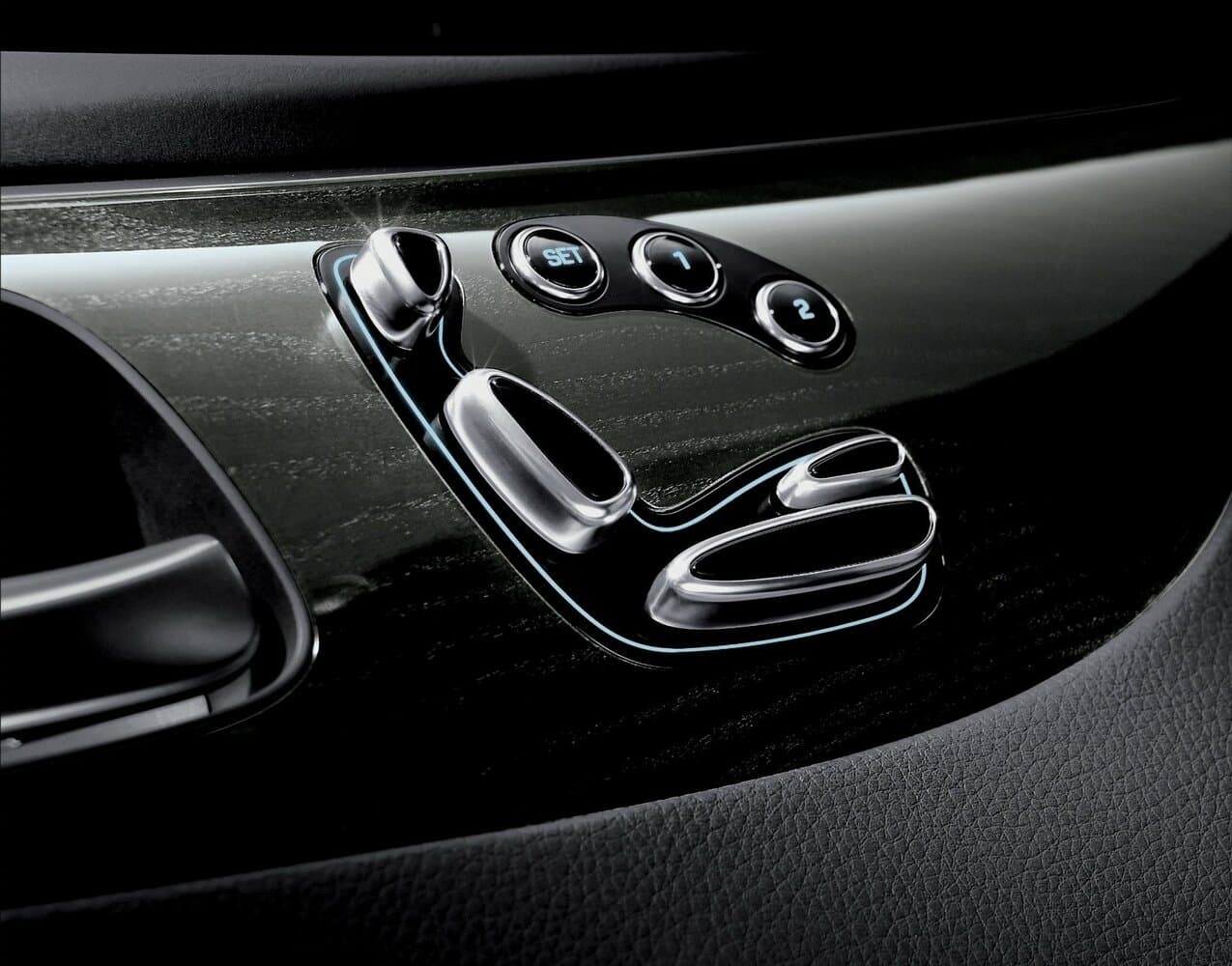 Hyundai Equus II Рестайлинг Седан, фото 8