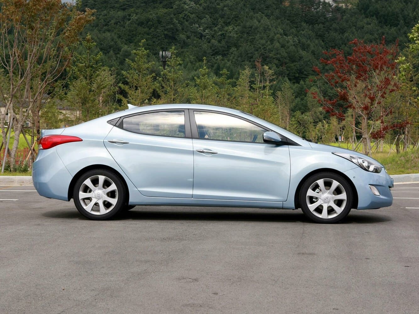 Hyundai Avante V Седан, фото 2