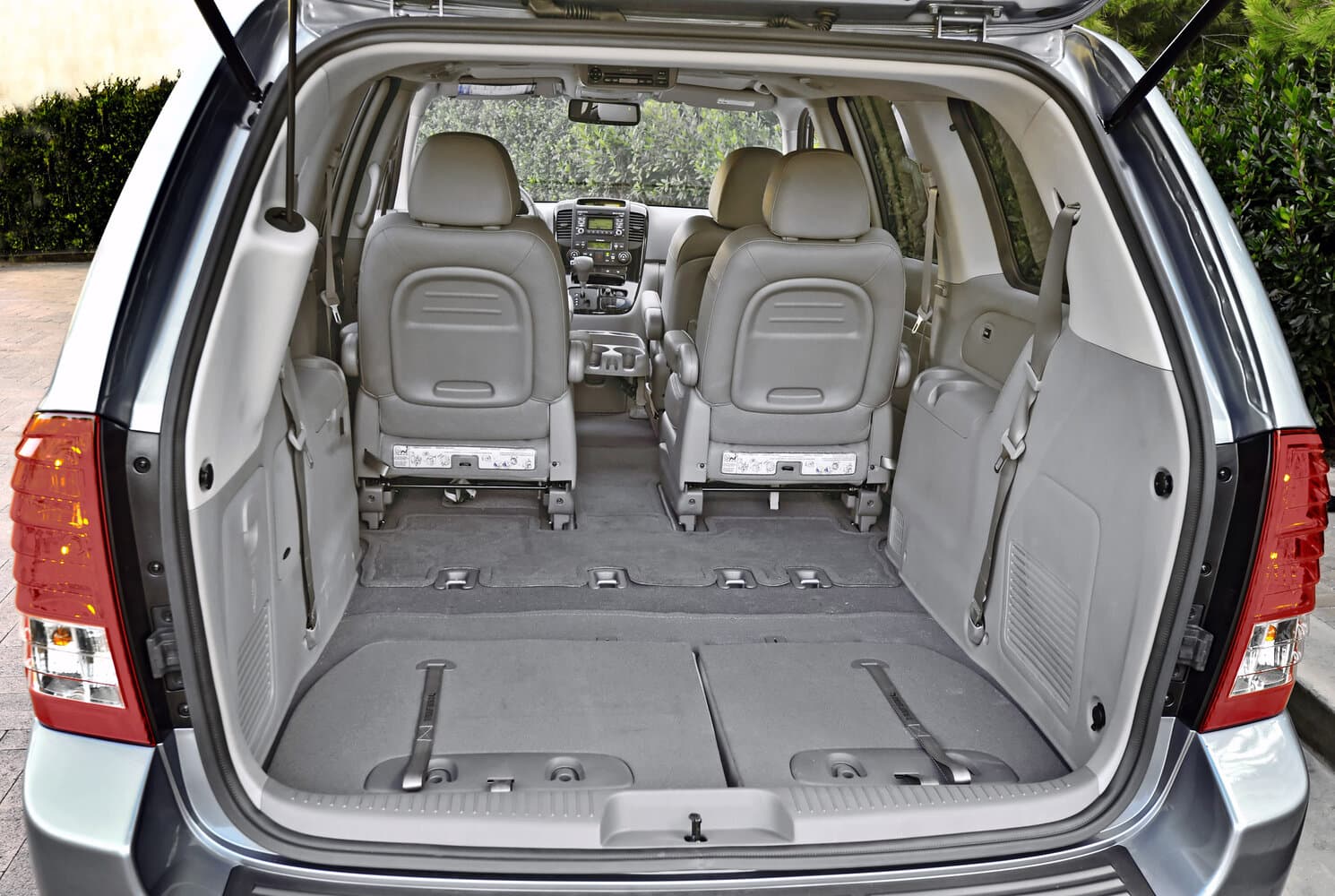 Kia Sedona II Рестайлинг Минивэн SWB, фото 10