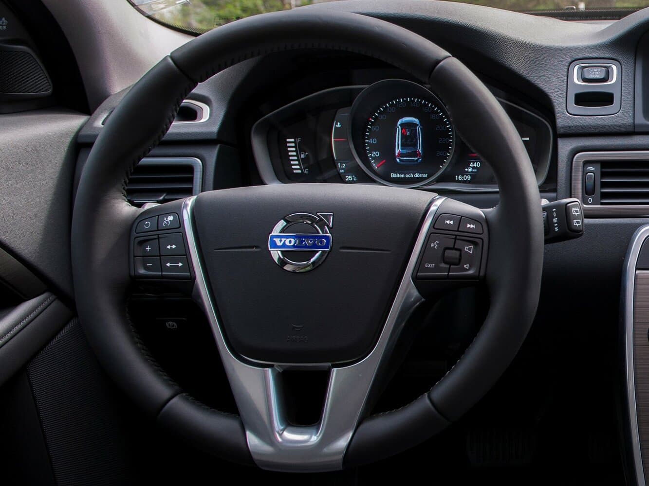 Volvo XC70