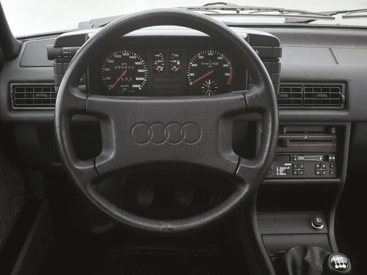Audi, 90, I (B2), 1985, фото 3