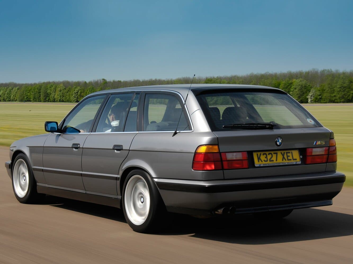 BMW M5 II (E34) Универсал 5 дв., фото 3