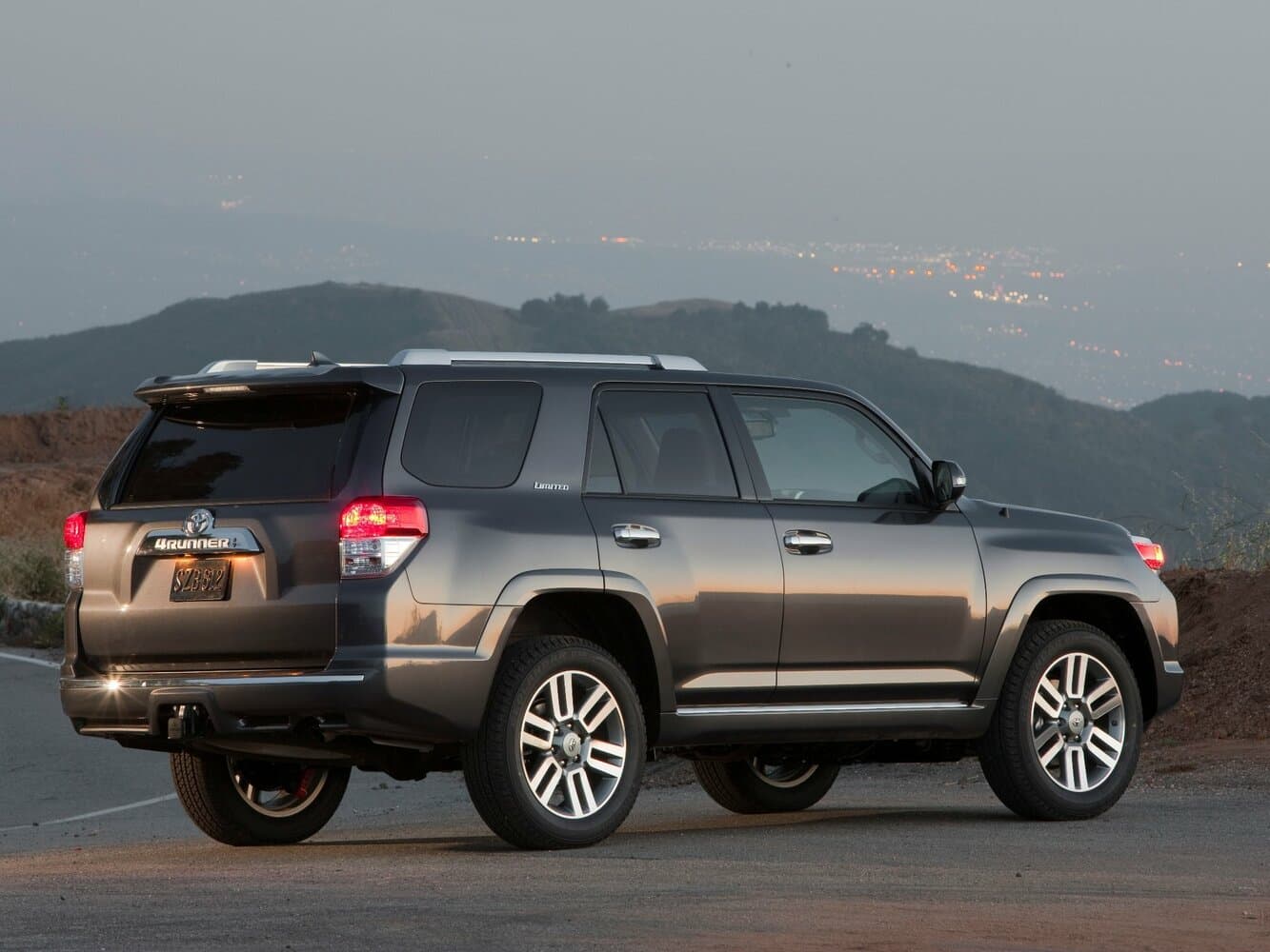 Toyota 4Runner V Внедорожник 5 дв., фото 3