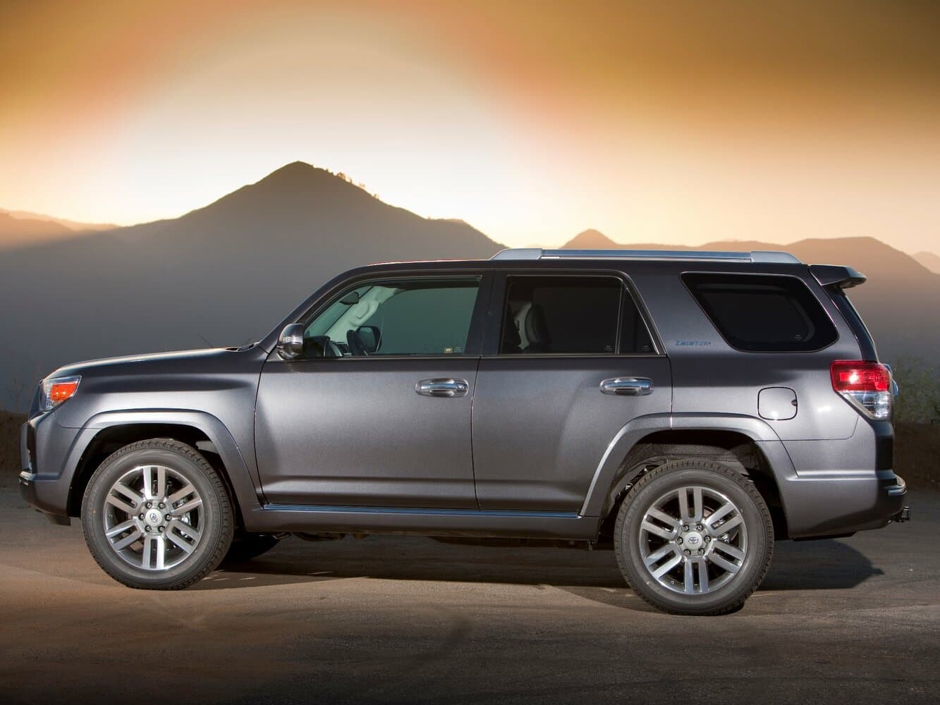 Toyota 4Runner V Внедорожник 5 дв., фото 2