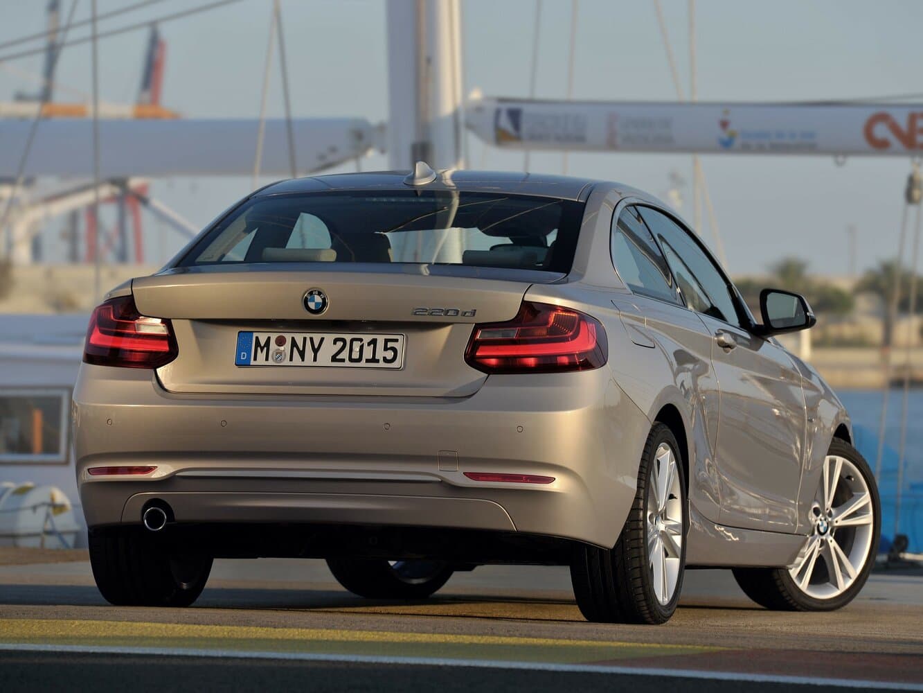 BMW 2 series F22 Купе, фото 4