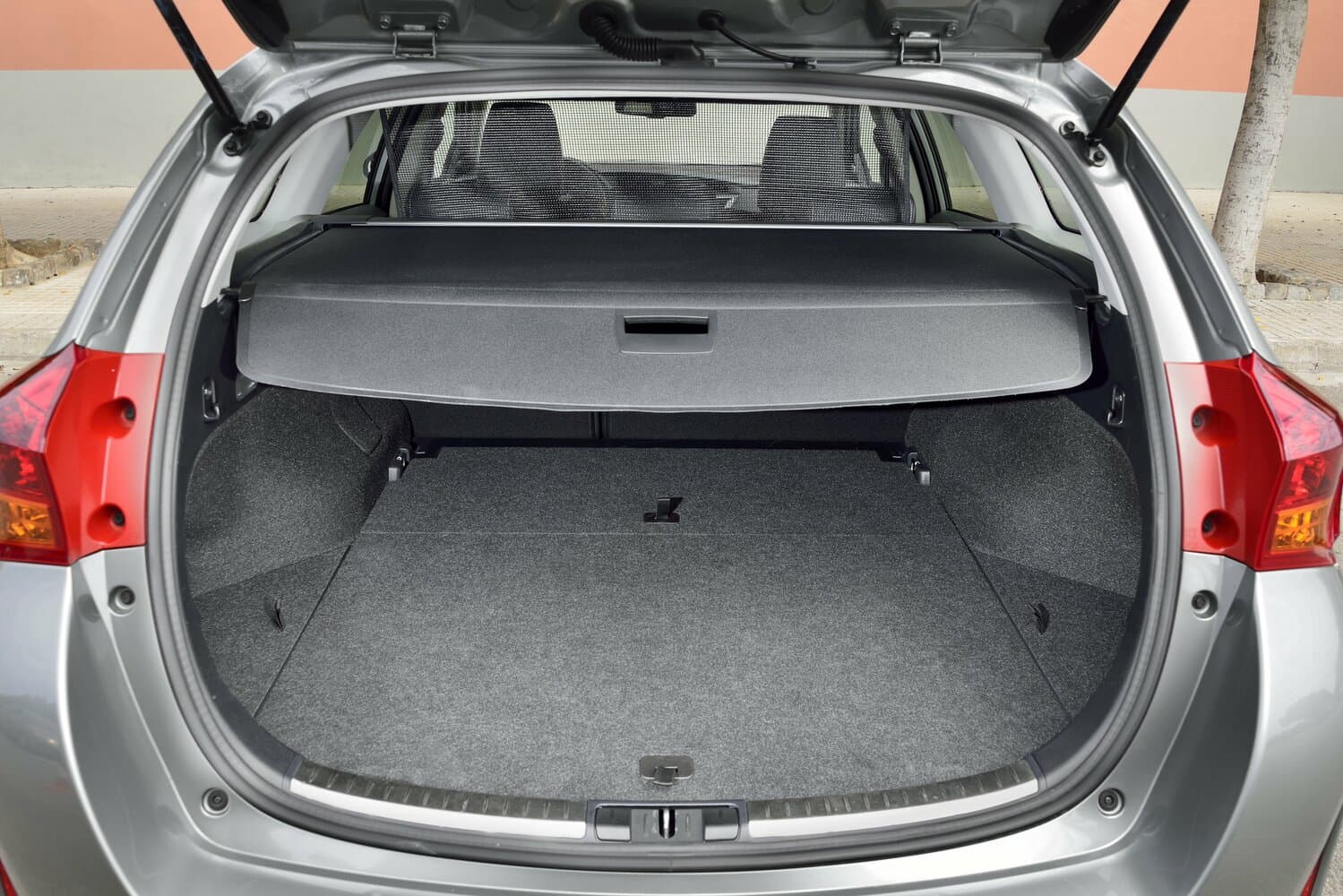 Toyota Auris II Универсал 5 дв., фото 9
