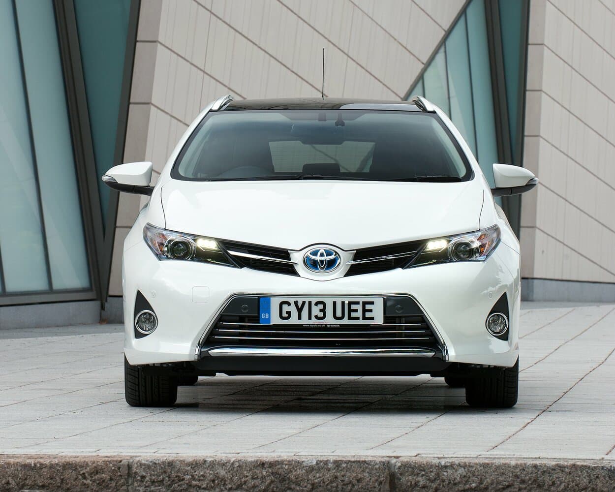 Toyota Auris II Универсал 5 дв., фото 3