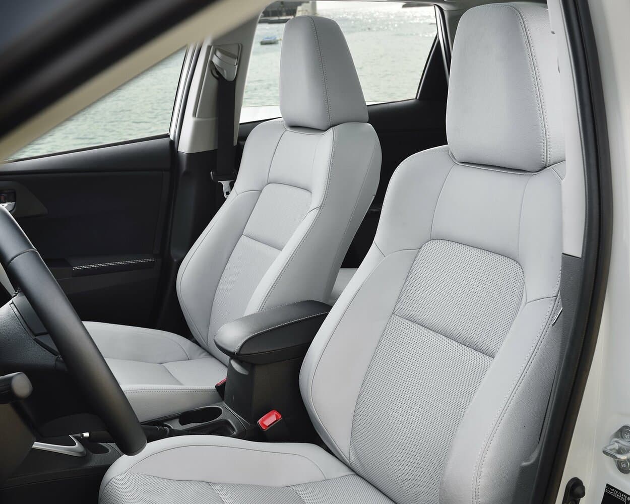 Toyota Auris II Универсал 5 дв., фото 8