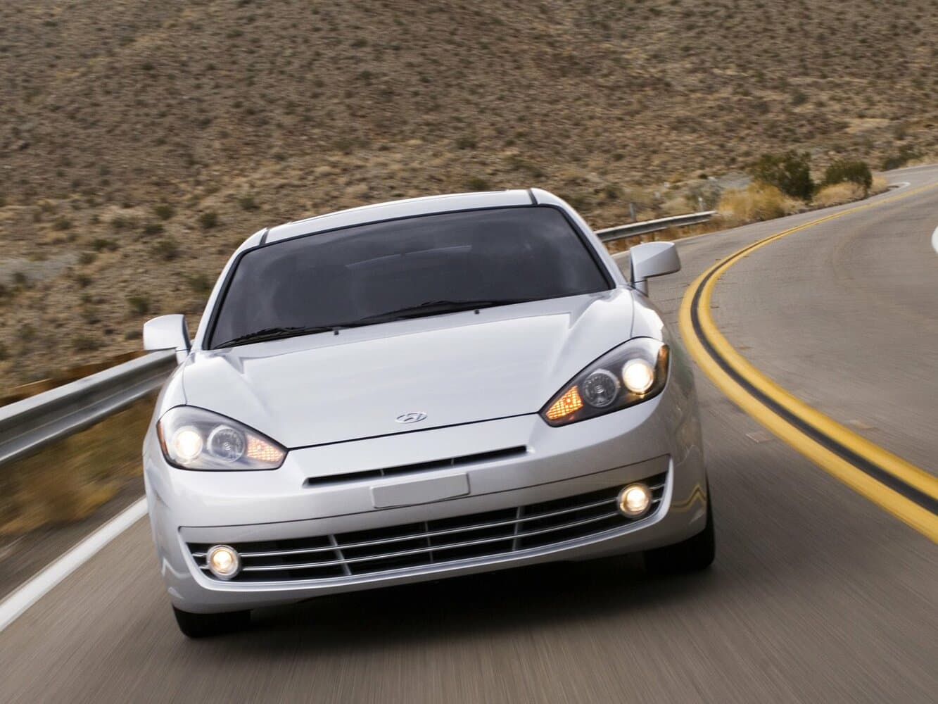 Hyundai Tiburon II (GK) Рестайлинг Купе, фото 3