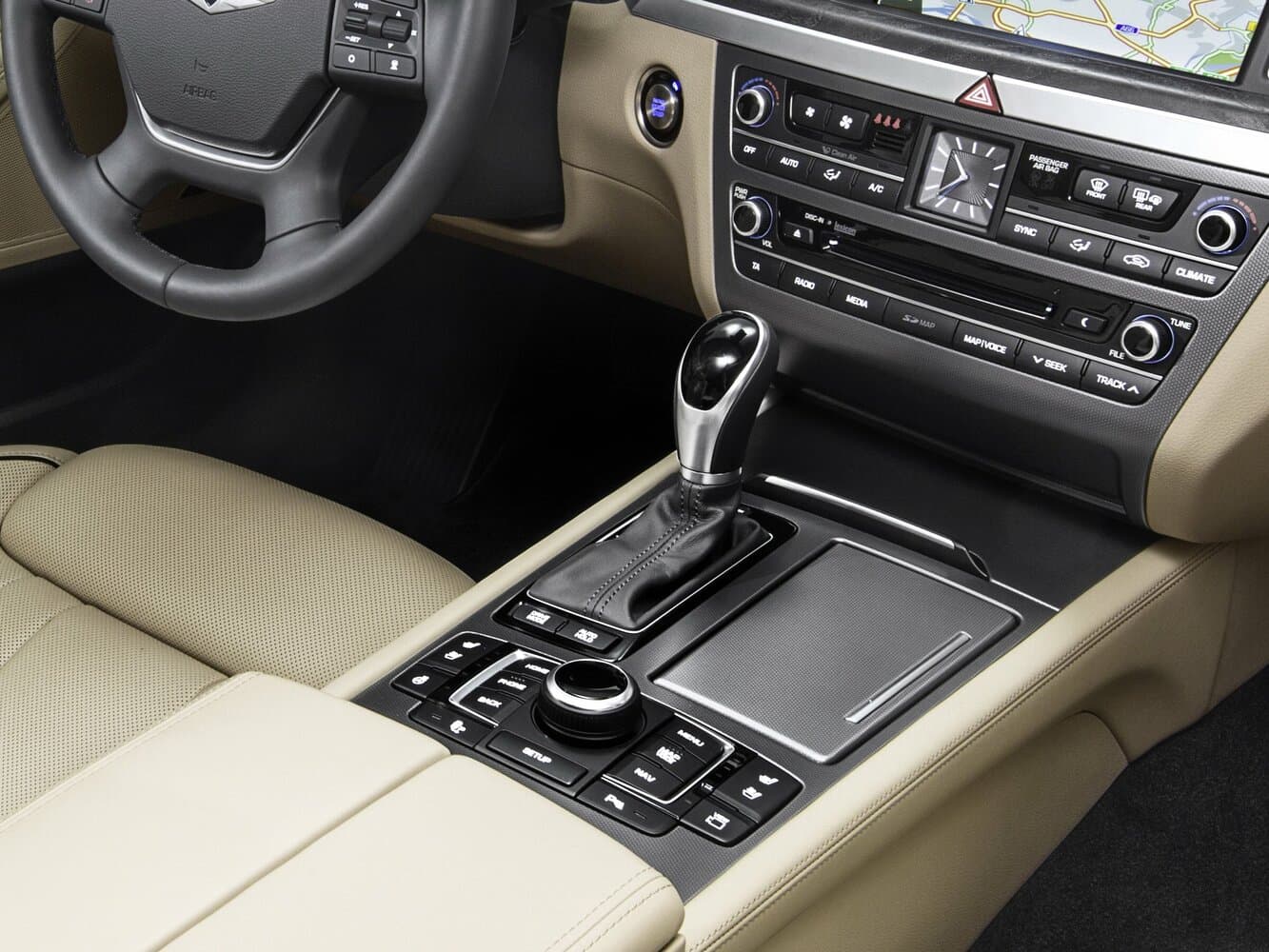 Hyundai Genesis II Седан, фото 12
