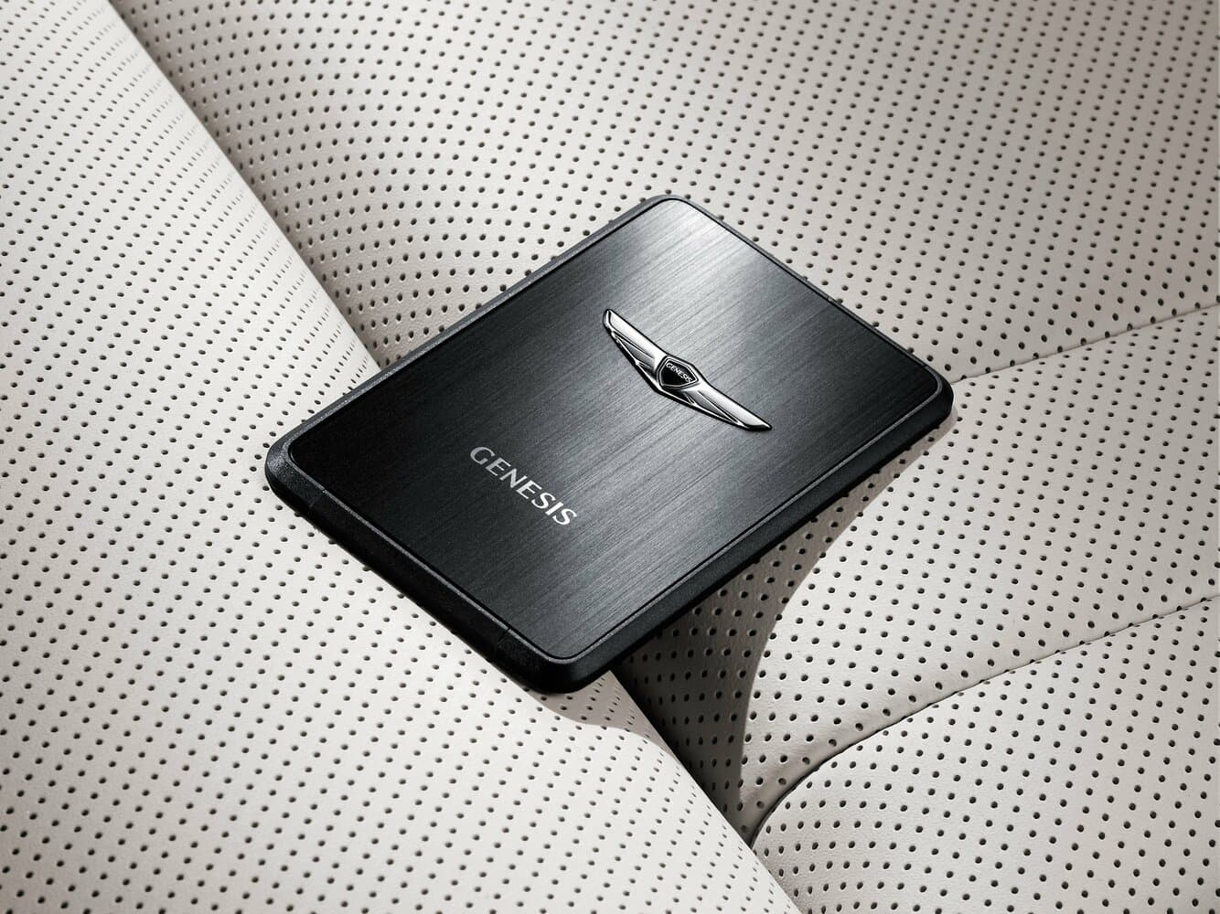 Hyundai Genesis II Седан, фото 18