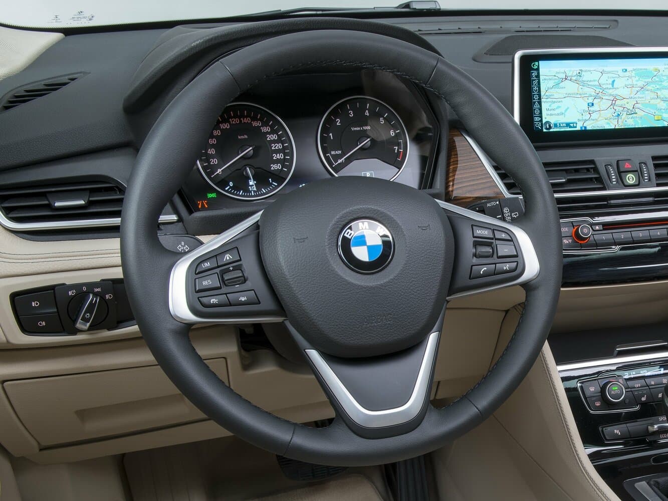 BMW 2 series Active Tourer F45 Компактвэн, фото 8
