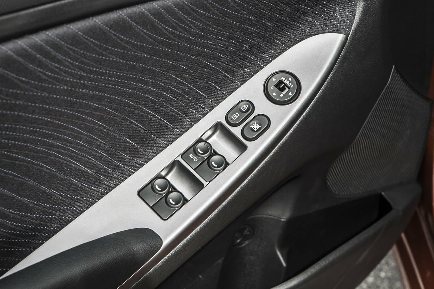 Hyundai Solaris I Рестайлинг Седан, фото 17