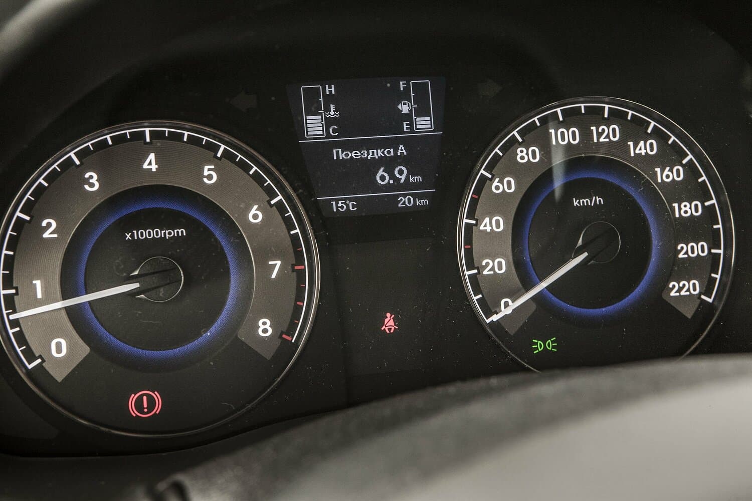 Hyundai Solaris I Рестайлинг Седан, фото 18