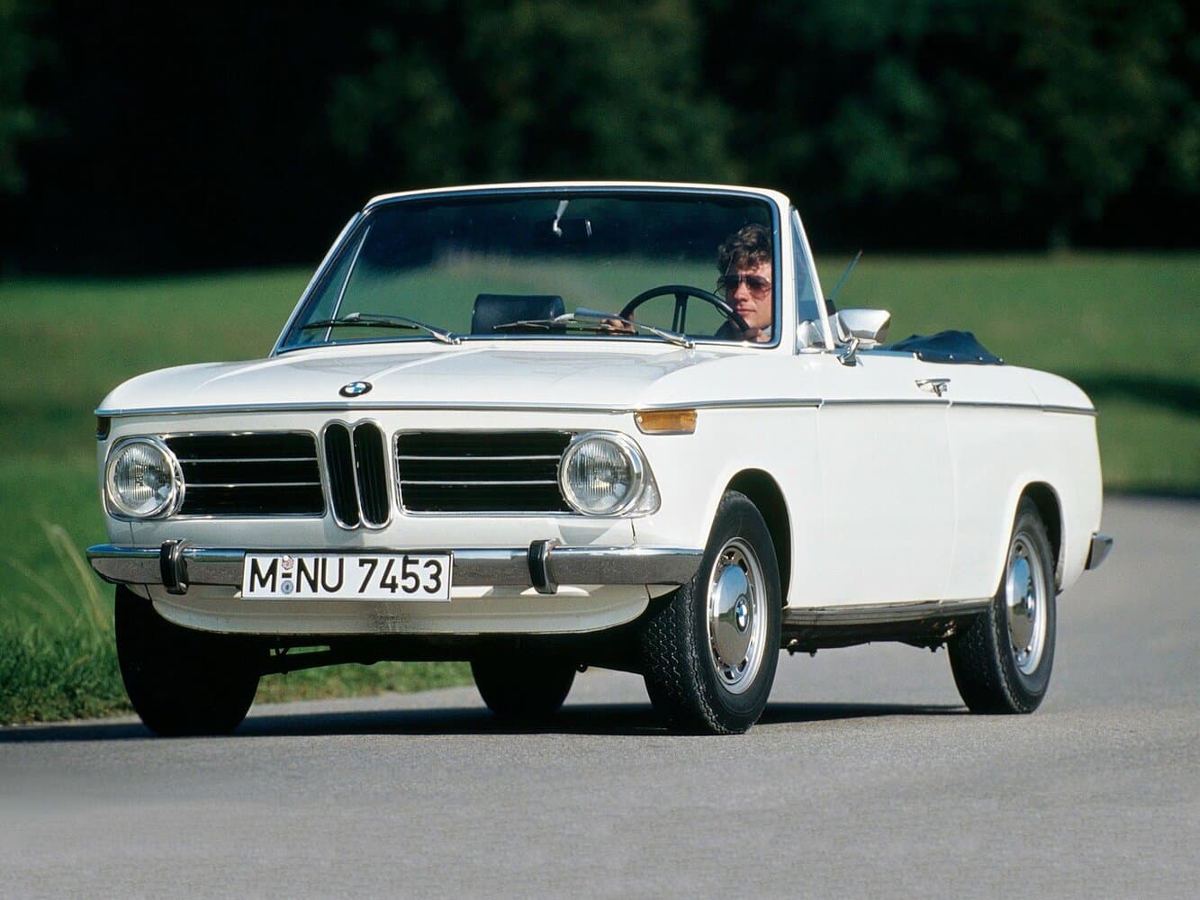 BMW 02 (E10)