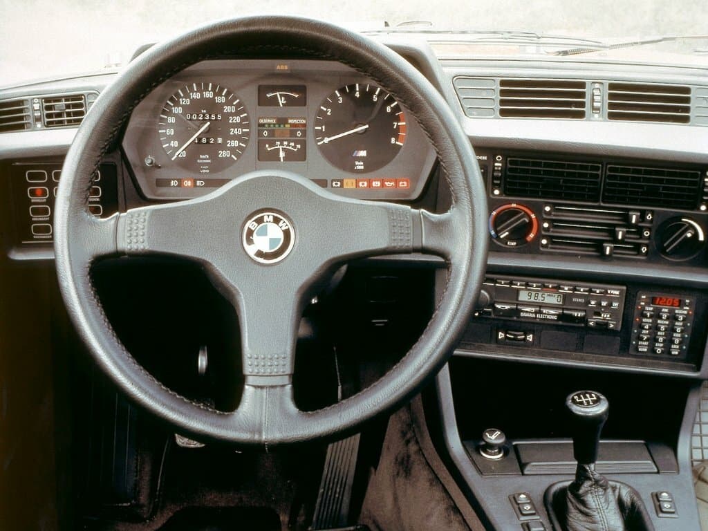 BMW M6 I (E24) Купе, фото 6