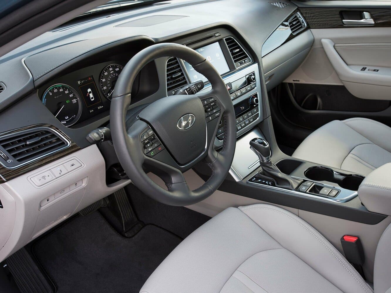 Hyundai Sonata VII (LF) Седан, фото 13