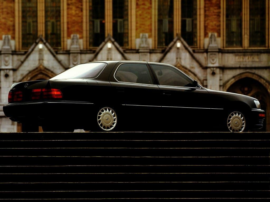 Lexus LS I Седан, фото 4
