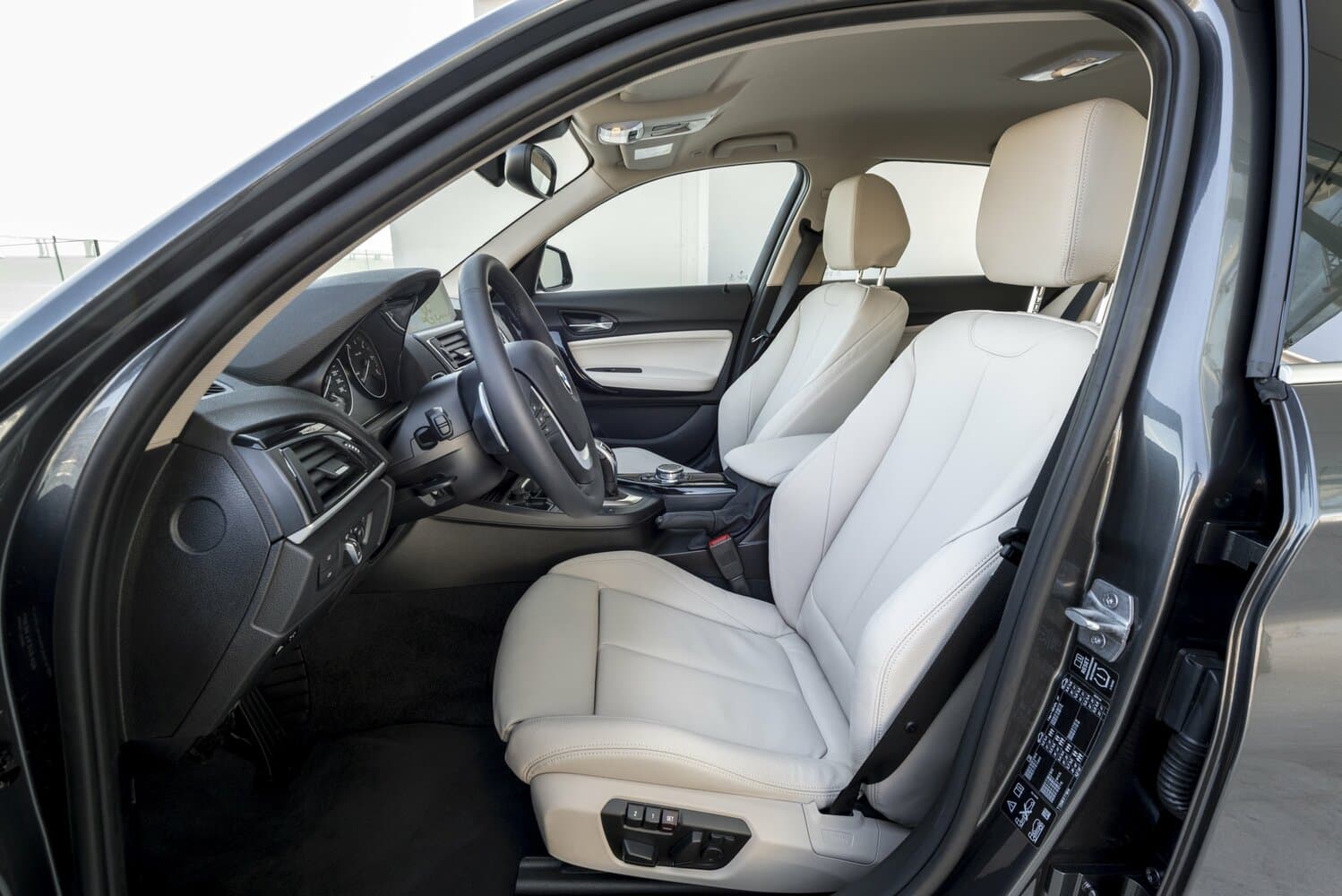 BMW 1 series II (F20/F21) Рестайлинг Хэтчбек 5 дв., фото 12