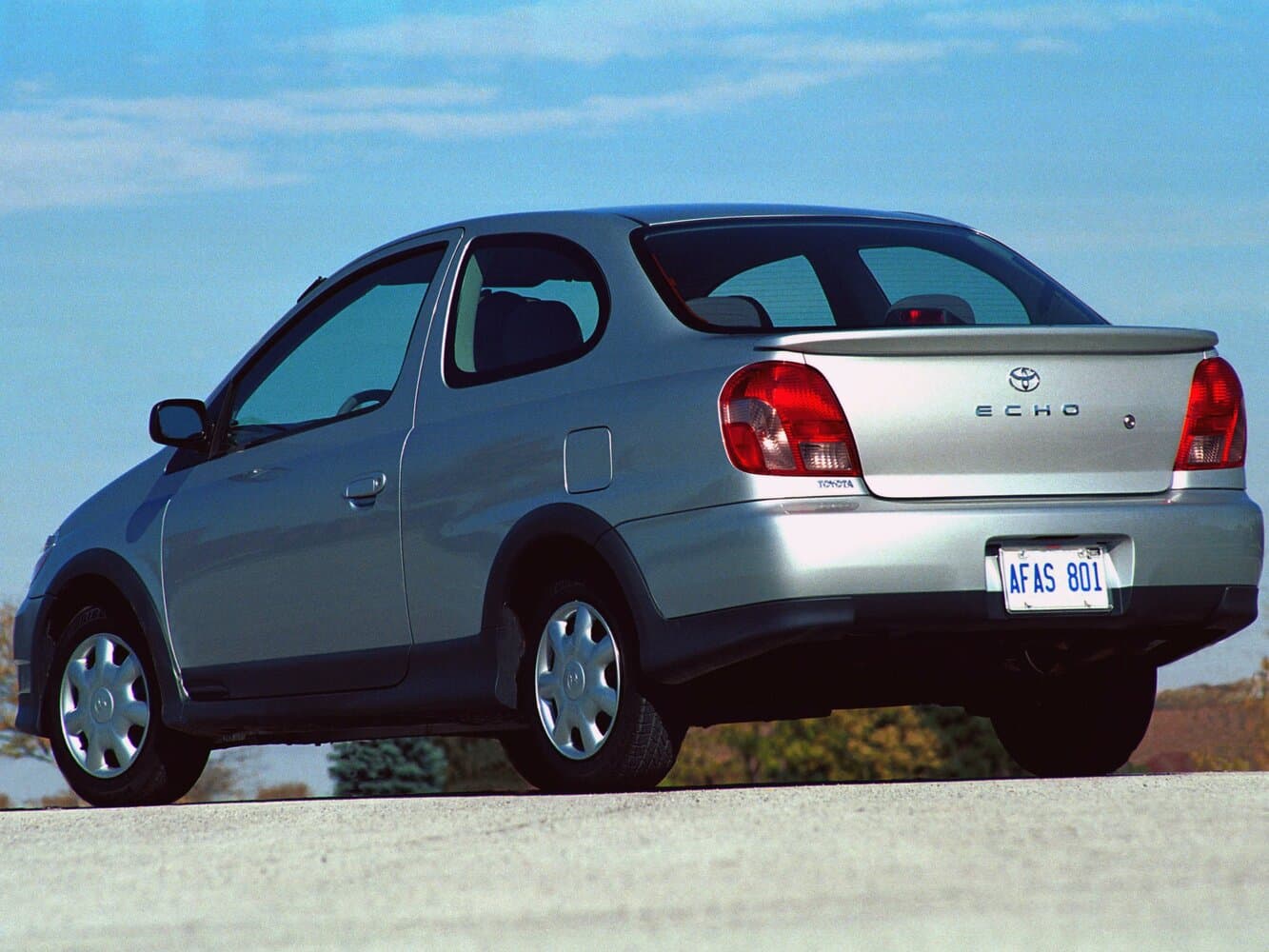 Toyota Echo  Купе, фото 3