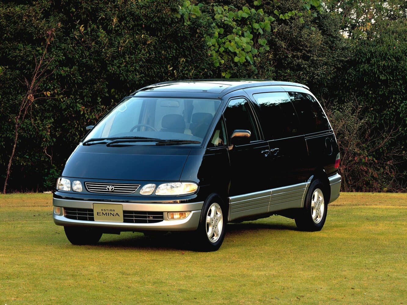 Toyota Estima I