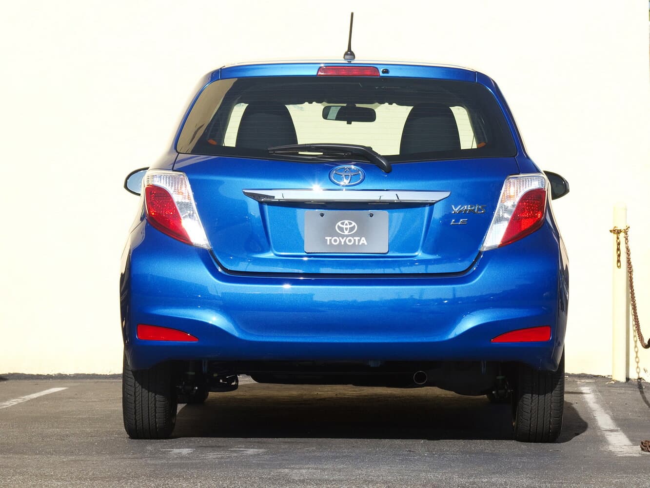 Toyota Yaris III Хэтчбек 3 дв., фото 4