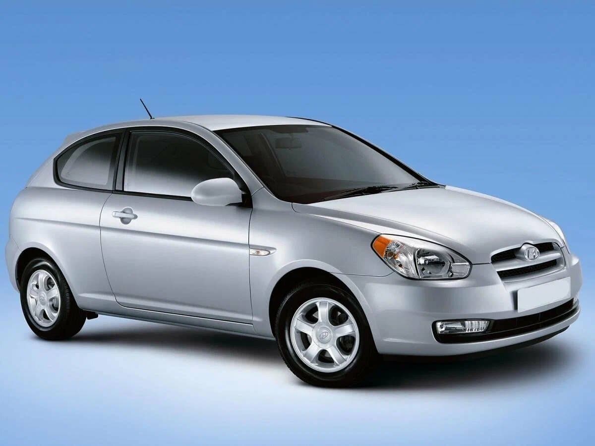 Hyundai Verna II Хэтчбек 3 дв.