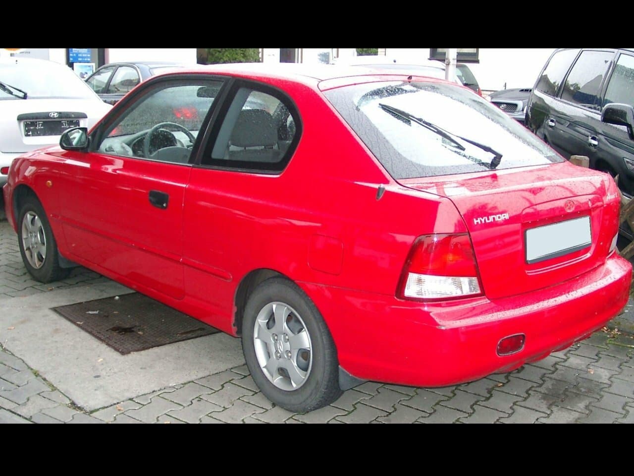 Hyundai Accent II Хэтчбек 3 дв., фото 3