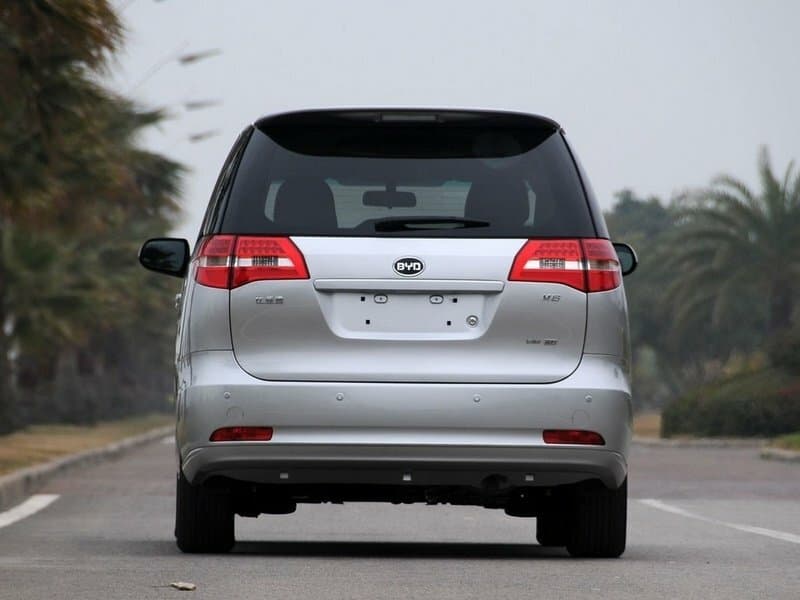BYD M6  Минивэн, фото 3